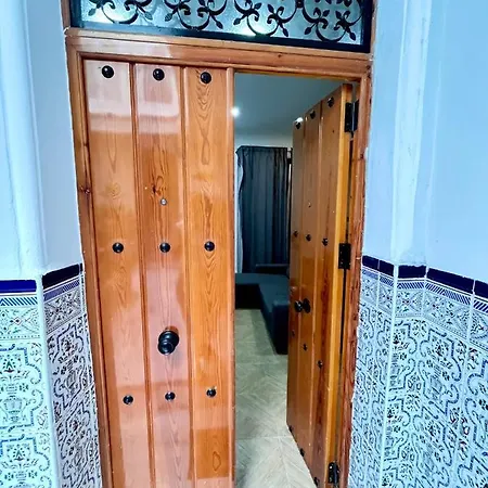 Gatu El Vigia De Tavira, Preferente Mayores De 25 Anos Y Familias Cádiz