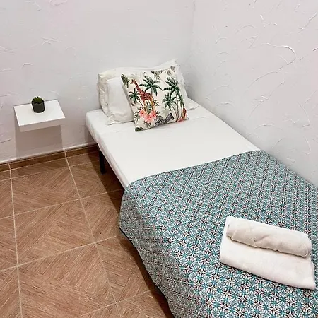 Gatu El Vigia De Tavira, Preferente Mayores De 25 Anos Y Familias * Cádiz