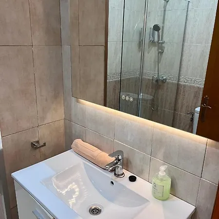 Apartamento Gatu El Vigia De Tavira, Preferente Mayores De 25 Anos Y Familias *